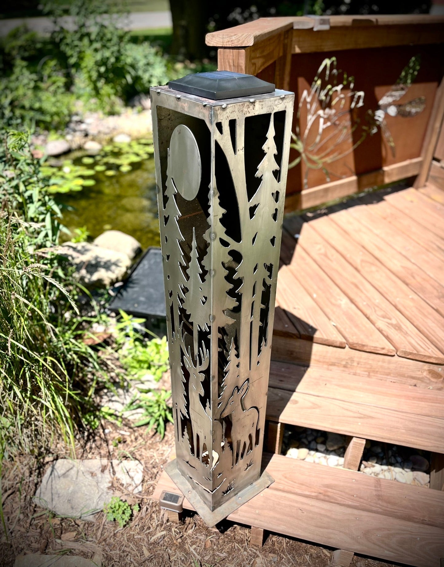 Deer at Dusk Corner Solar Pillar - Steel