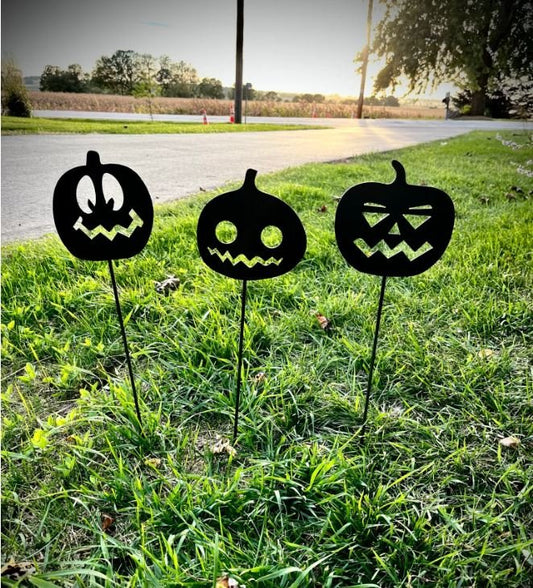 3-Pack Metal Halloween Jack-O-Lanterns Yard Stakes