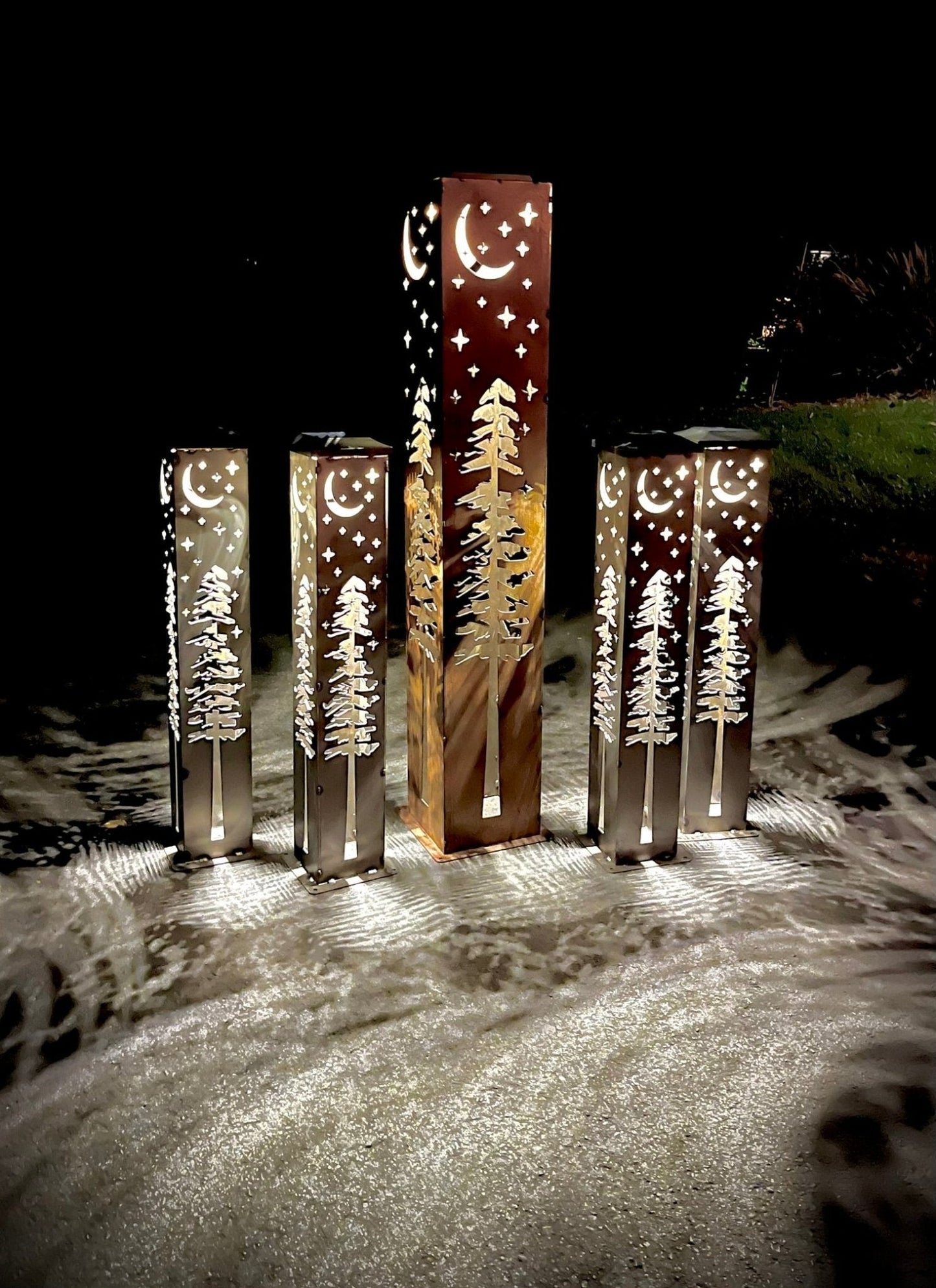 4-Sided Night Sky Pine Tree Solar Pillar - Steel
