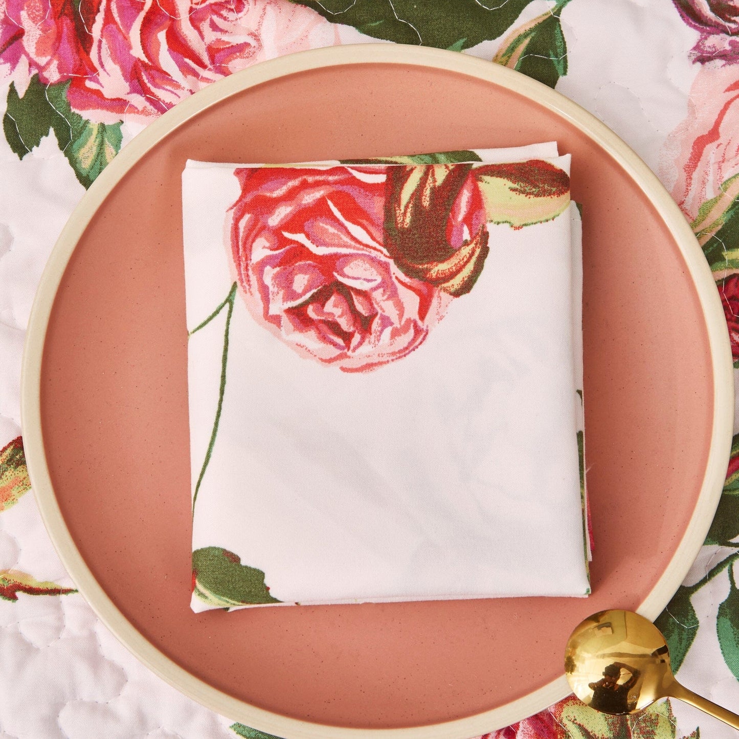 DaDa Bedding Set of 4-Pieces Romantic Roses Pink Floral Dining Table Napkins 18" x 18" (879)