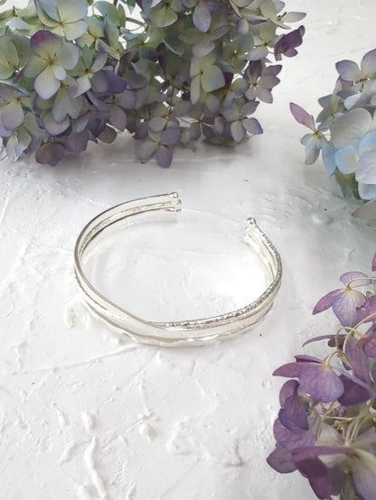 Crossed Branches Cuff Bracelet
