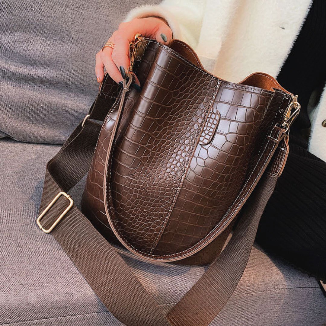 ClaudiaG Blake Shoulder Bag -Chocolate Croc
