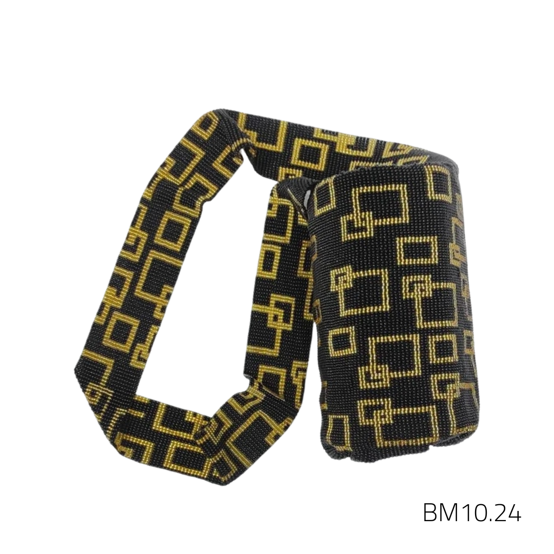 ClaudiaG ClaudiaG Beaded Mochila #24