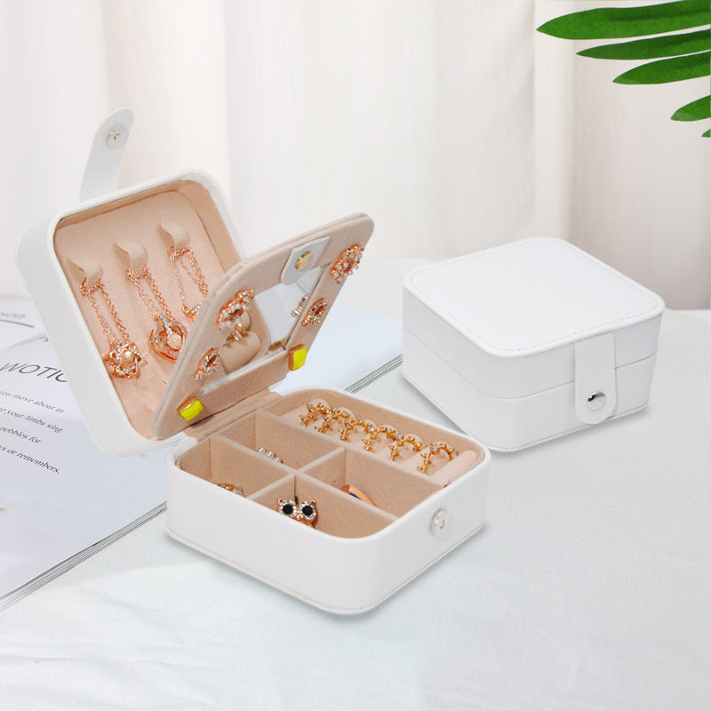 Mini-Jewelry Travel Box