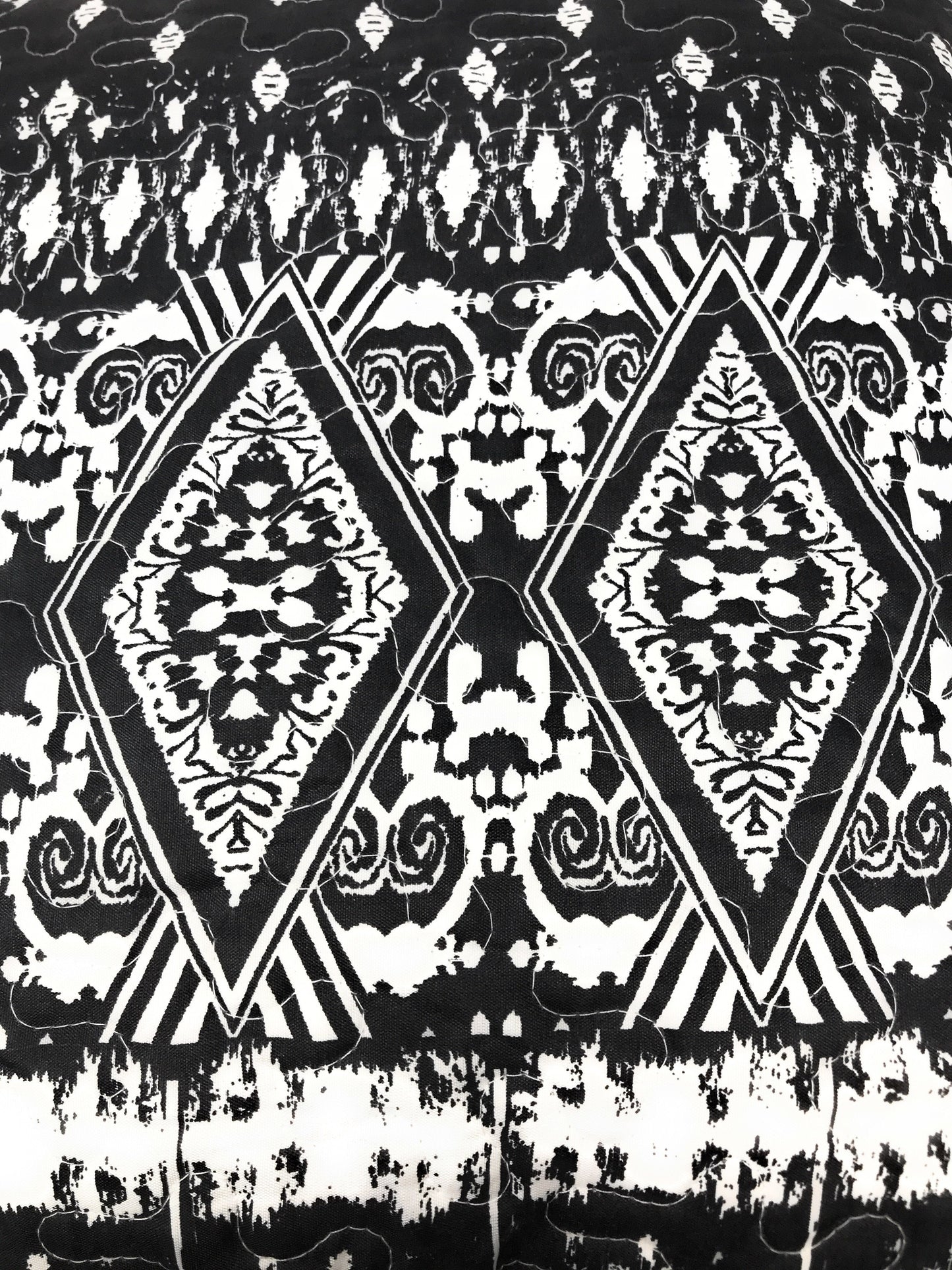 DaDa Bedding Aztec Black & White Diamonds Throw Pillow Covers - 18" x 18" 2-Pack (C14800-1-CC)