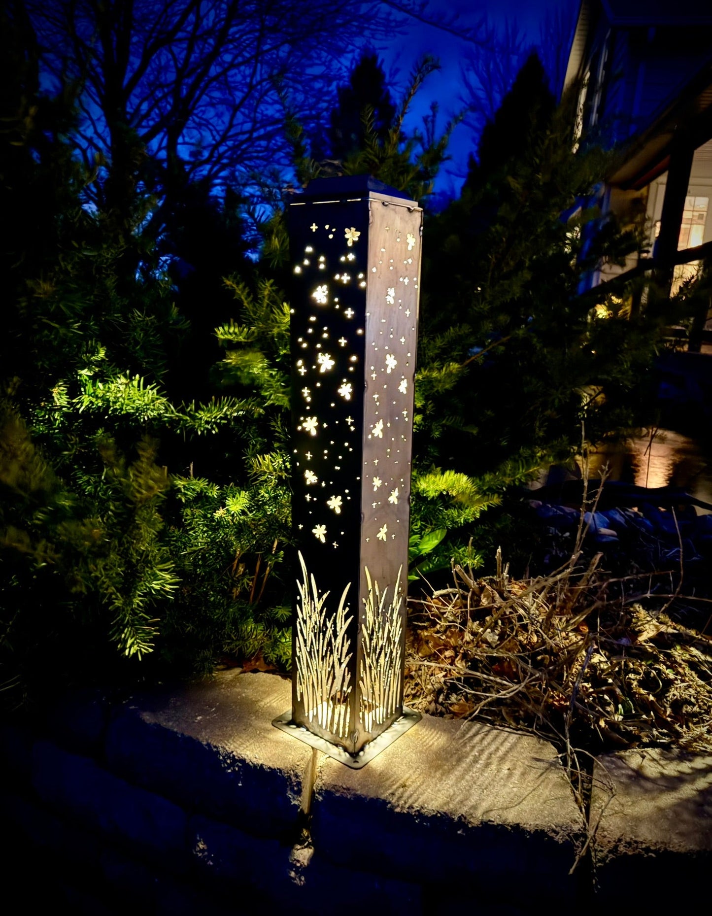Firefly Meadow Steel Luminary Pillar | Multiple Sizes