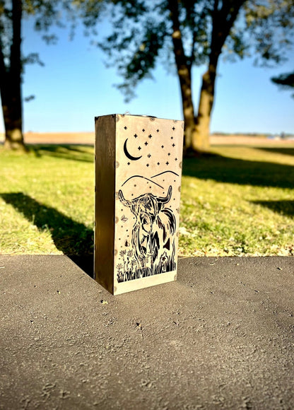 Highland Cow Solar Luminary Pillar - Steel - Multiple Sizes