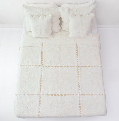 DaDa Bedding Elegant White Floral Beige Matelassé 100% Cotton Coverlet 5Pcs Bedspread Set - King Size (DXJ101796)