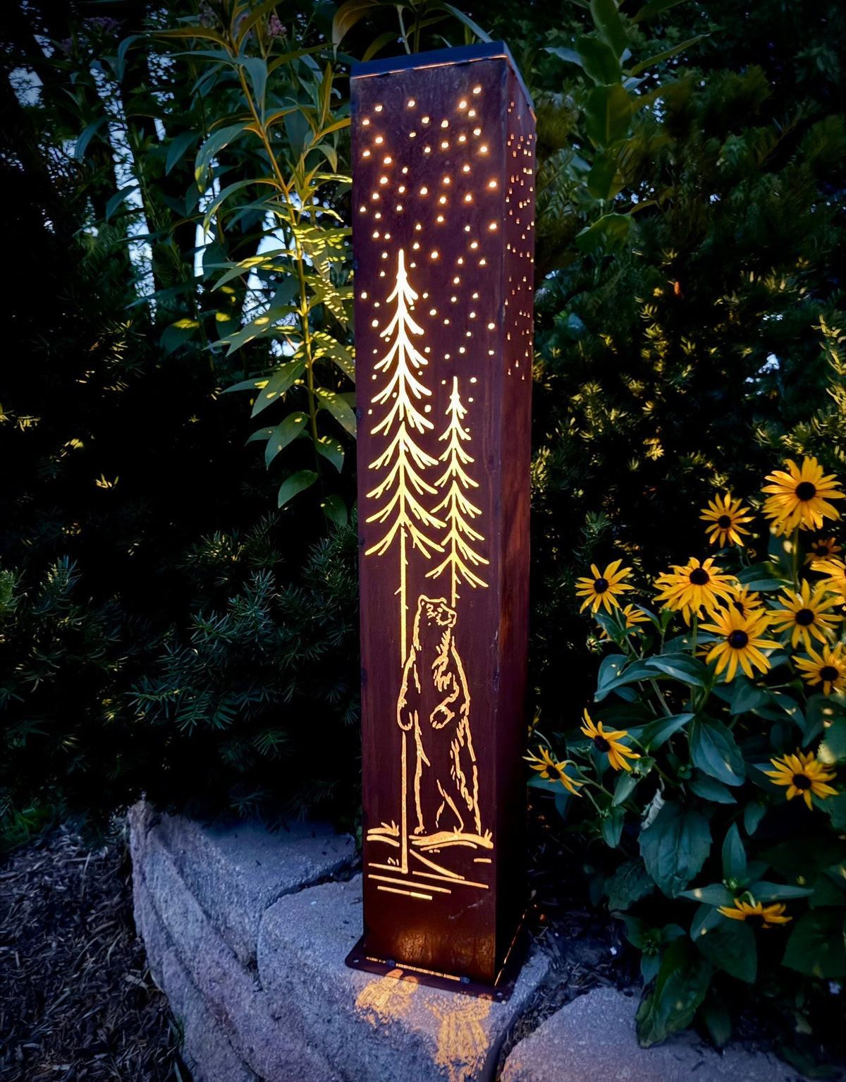 Timberline Grizzly Solar Pillar - Steel