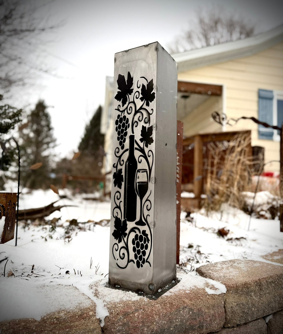 Vineyard Glow Solar Pillar - Steel Solar Light