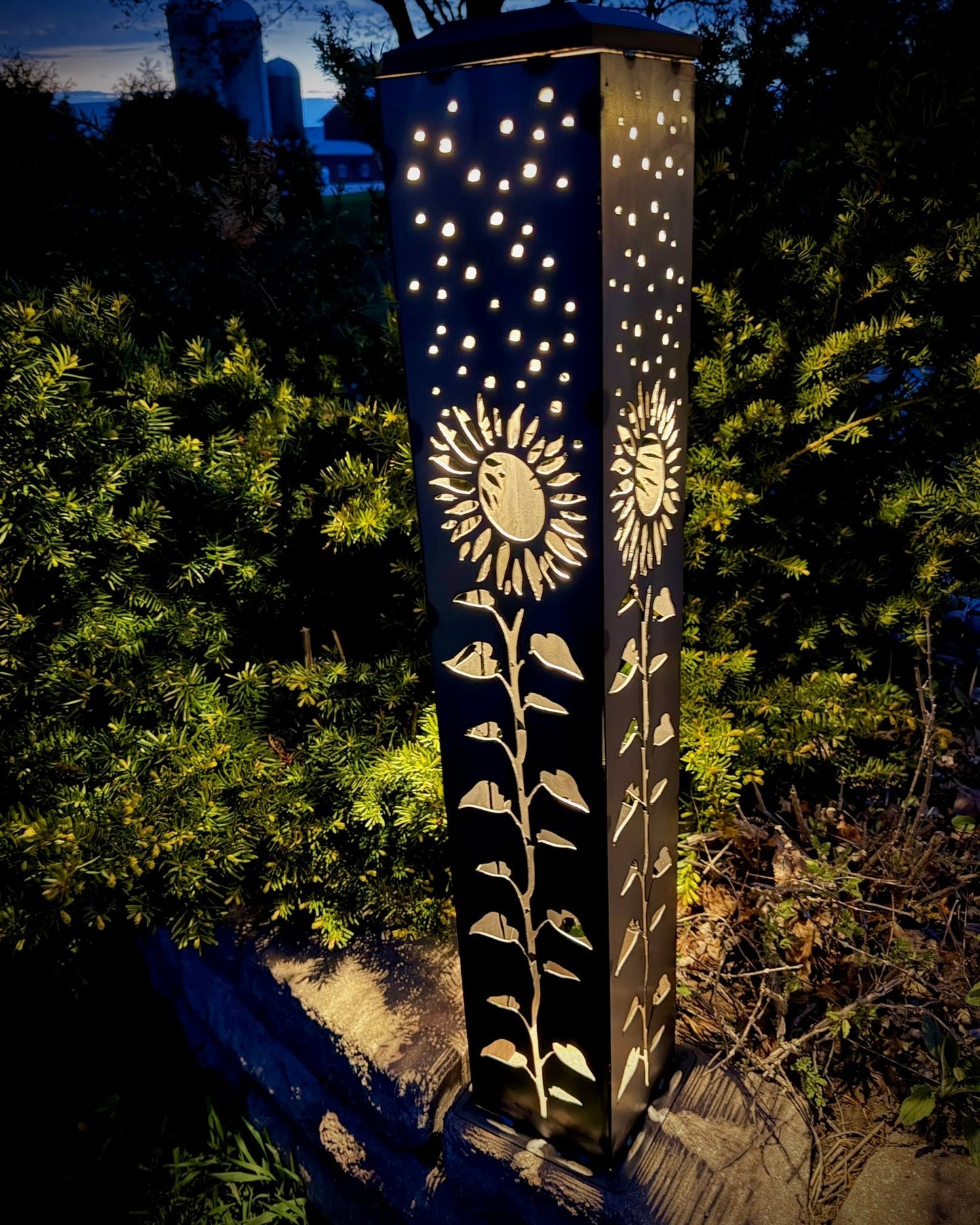 XL Sunflower Under the Stars Solar Pillar | Multiple Sizes